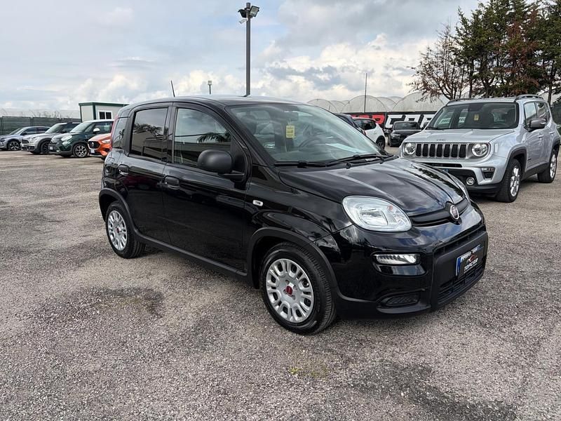Usata Fiat Panda S 71 CV (52 kW) 2023 Nero Utilitaria