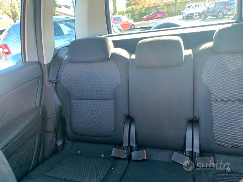 Usata Skoda Yeti 105 CV (77 kW) 2012 Blu SUV