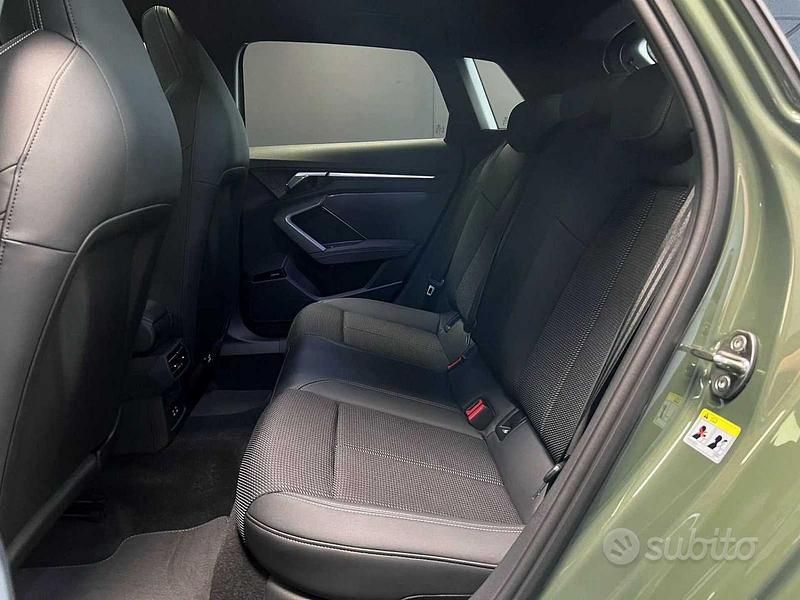 Nuova Audi A3 S-Line 150 CV (110 kW) 2025 Verde Berlina