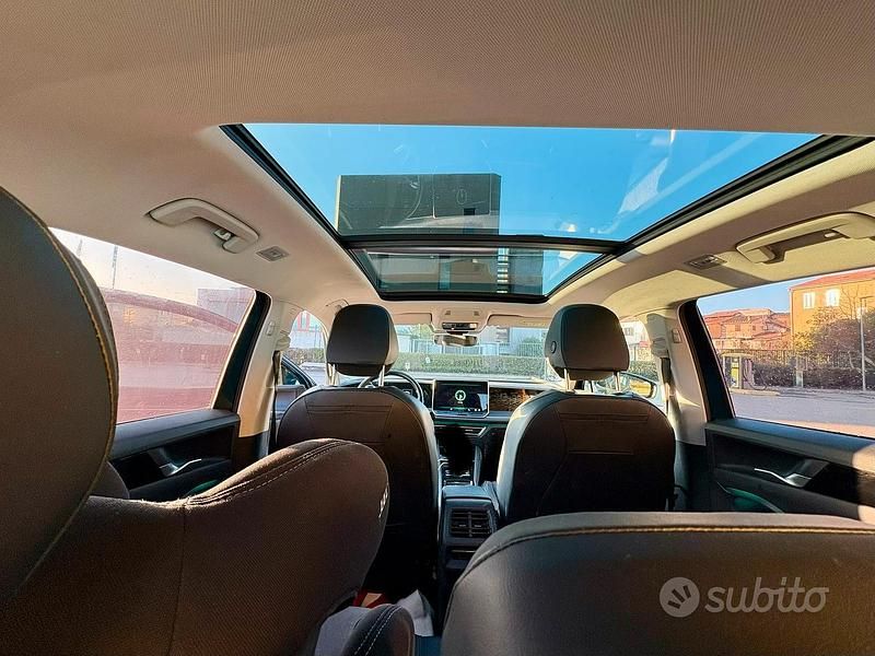 Usata VW Tiguan Elegance 150 CV (110 kW) 2024 Verde SUV