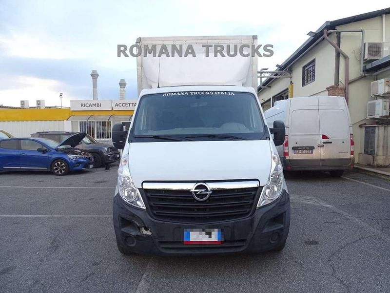 Usata Opel Movano 131 CV (96 kW) 2017 Bianco Furgone