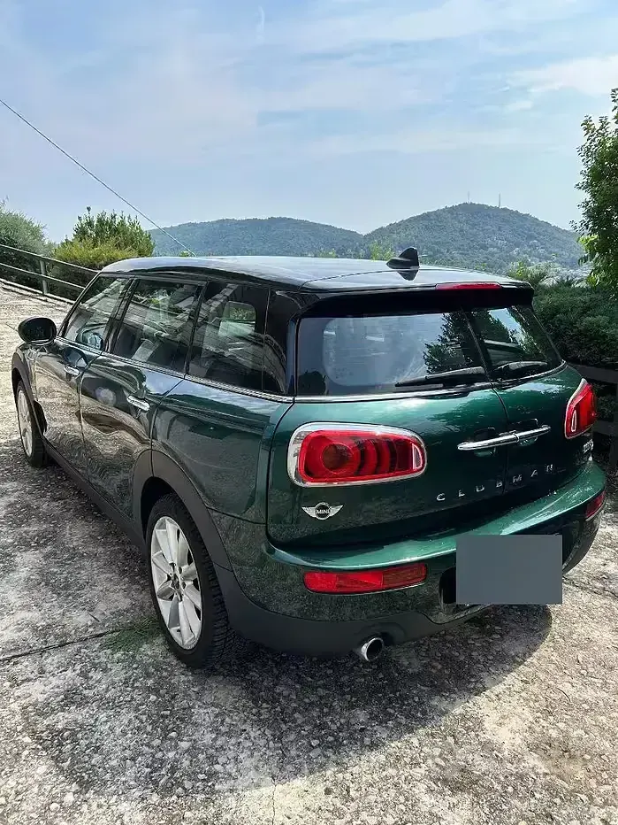 Usata Mini Cooper D Clubman 136 CV (100 kW) 2016 Verde Station wagon