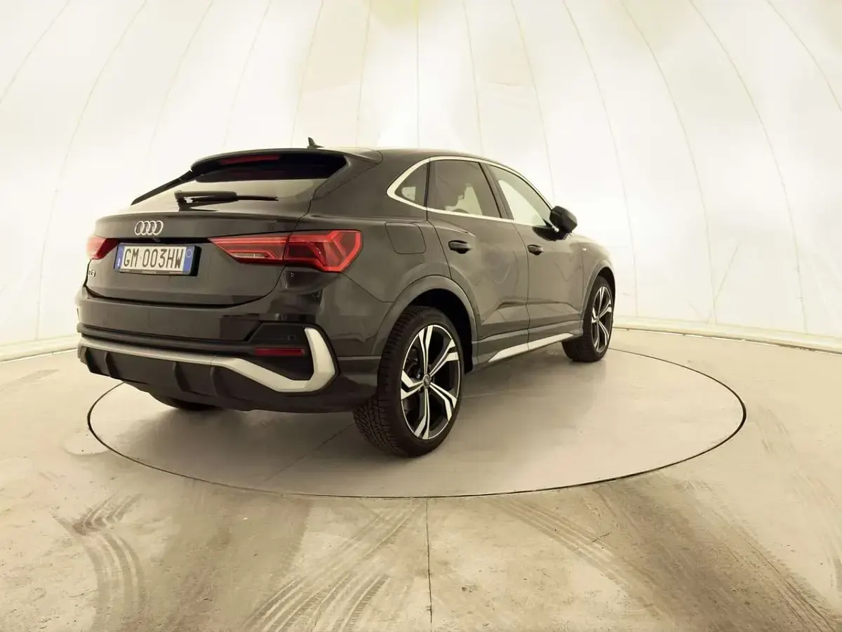 Usata Audi Q3 S-Line 150 CV (110 kW) 2022 Nero SUV