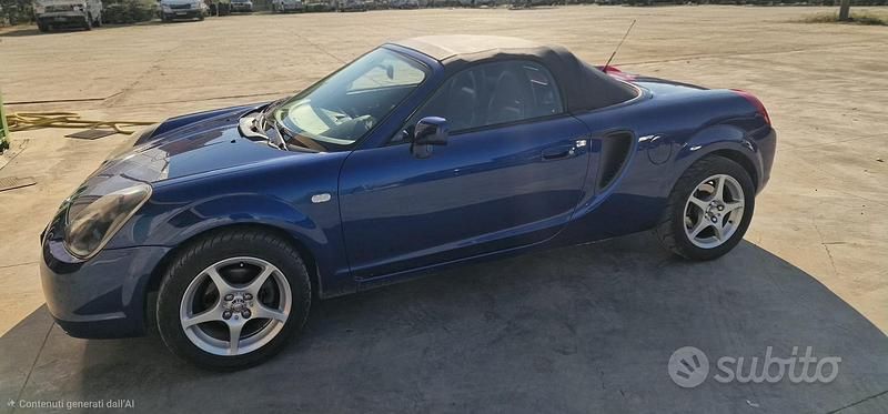 Usata Toyota MR2 140 CV (102 kW) 2001 Cabrio