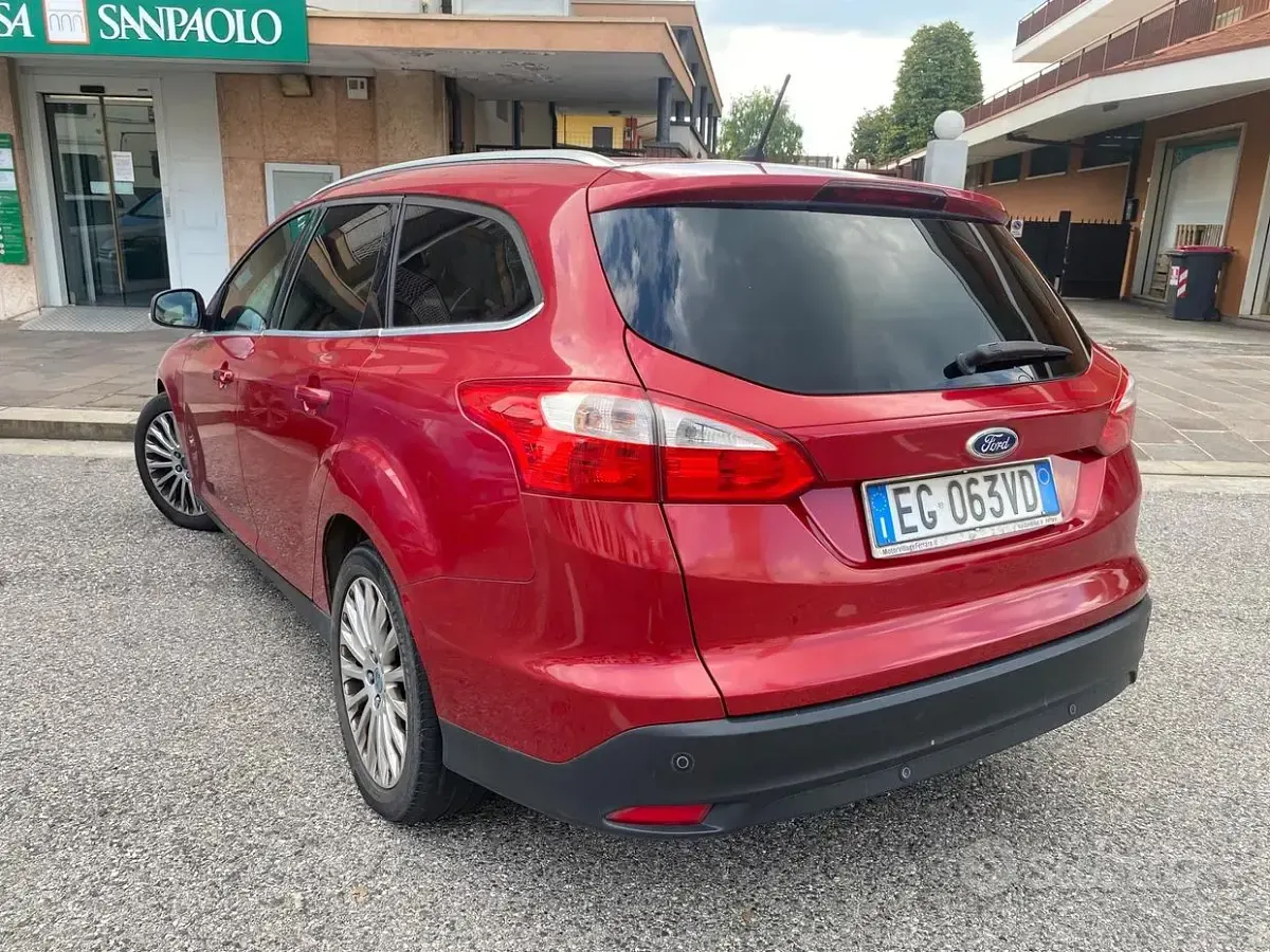 Usata Ford Focus 109 CV (80 kW) 2011 Station wagon