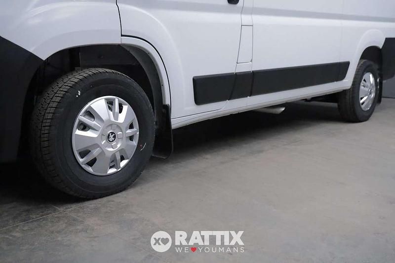 Nuova Peugeot Boxer 120 CV (88 kW) 2025 Bianco icy Furgone