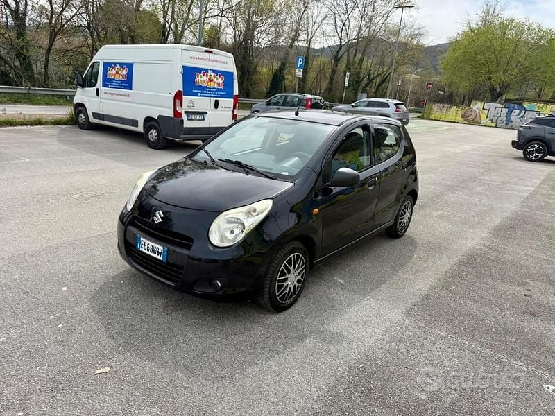 Usata Suzuki Alto 68 CV (50 kW) 2010 Nero Utilitaria
