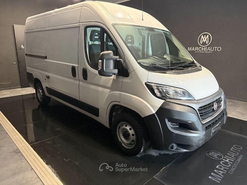 Usata Fiat Ducato 33 140 CV (102 kW) 2021 Bianco Furgone