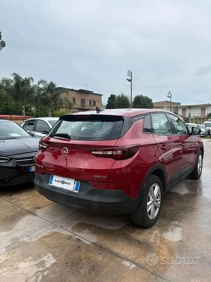 Usado Opel Grandland X Business 131 CV (96 kW) 2020 Rojo SUV