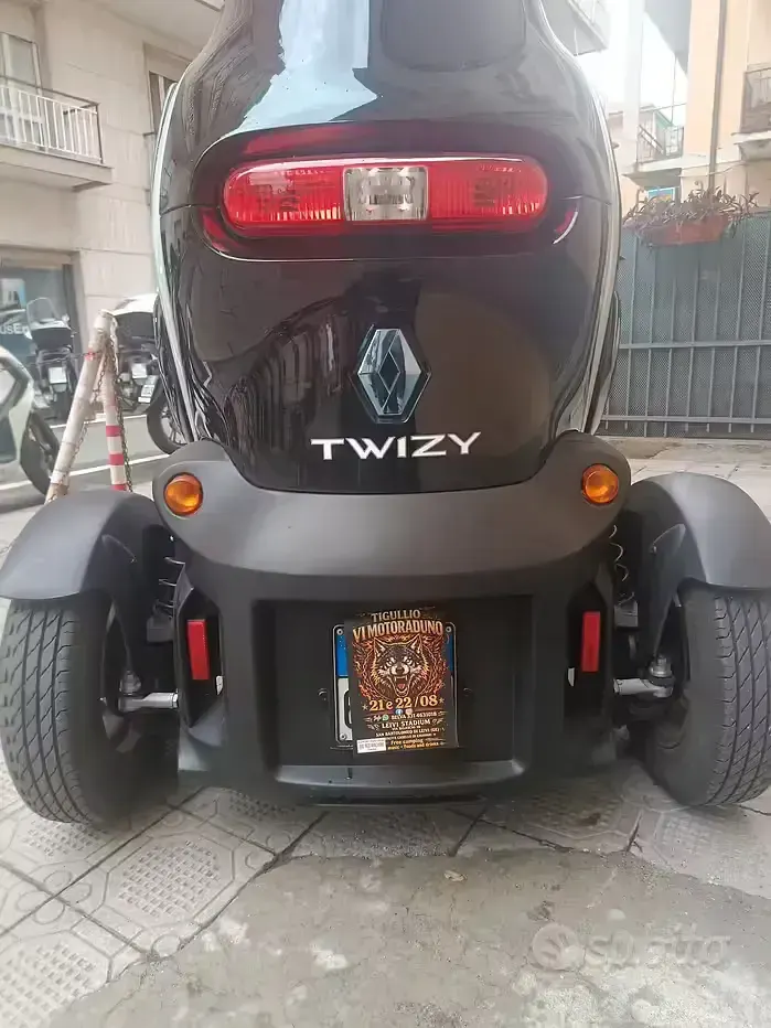 Usata Renault Twizy 88 kW (120 CV) 2012 Nero Utilitaria