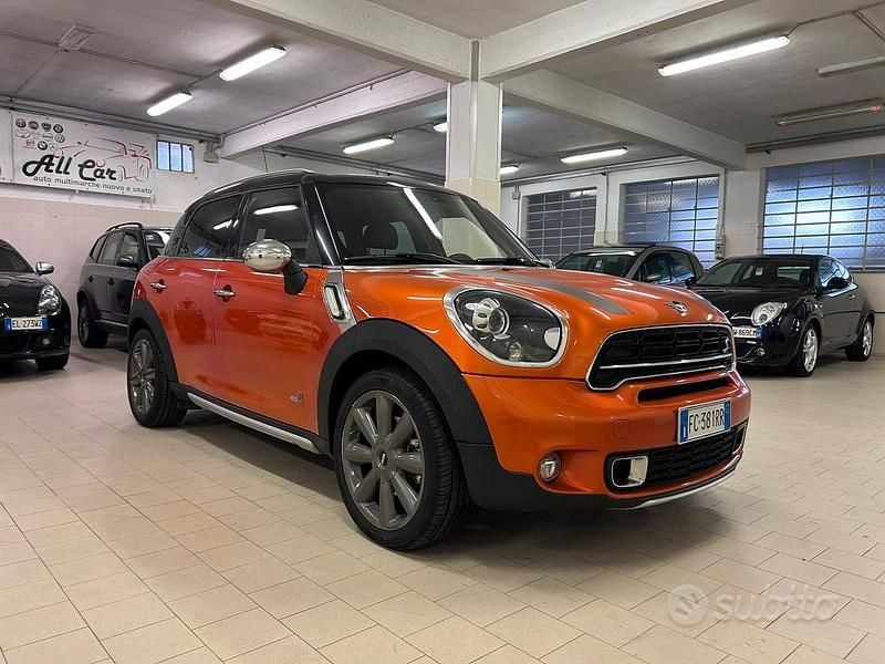 Usata Mini Cooper SD Countryman 143 CV (105 kW) 2016 Arancione SUV