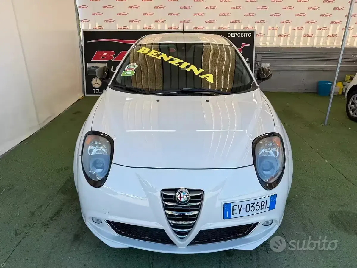 Usata Alfa Romeo MiTo 70 CV (51 kW) 2014 Beige Utilitaria