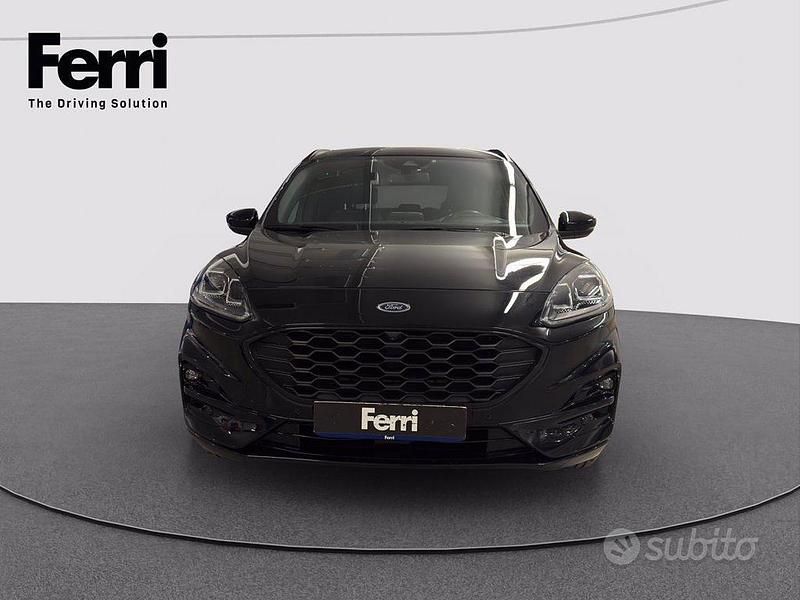 Usata Ford Kuga ST-Line X 225 CV (165 kW) 2023 Ragate black SUV