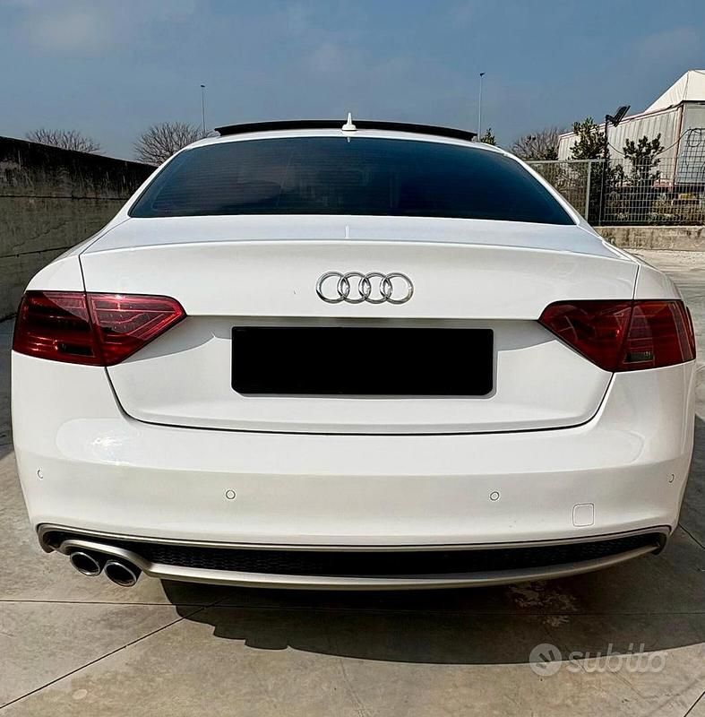 Usata Audi A5 S-Line 190 CV (139 kW) 2015 Bianco Coupé
