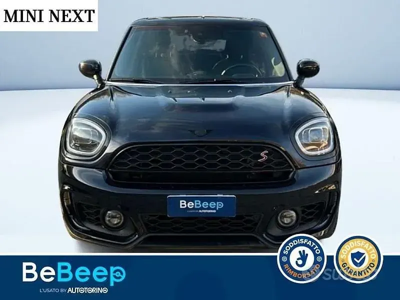Käytetty Mini Cooper S Countryman 178 HP (130 kW) 2022 Musta Katumaasturi