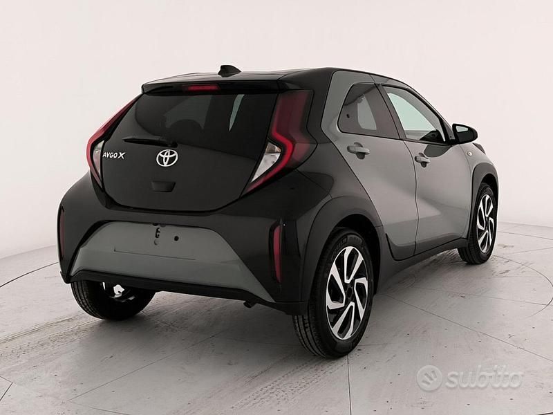 Nuova Toyota Aygo X Trend 72 CV (52 kW) 2025 Nero SUV