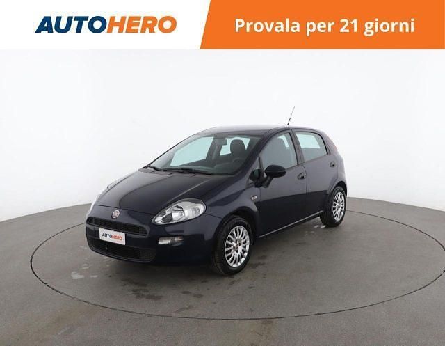 Blu Usata 2015 Fiat Punto Street Tre volumi | 7999 € (Buon prezzo) - Immagine 1/2