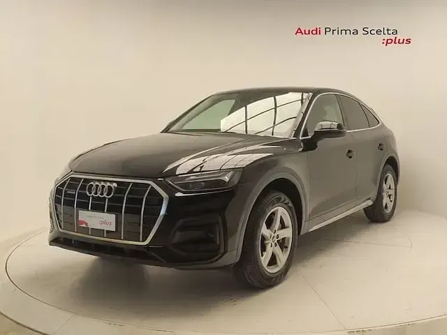Usata Audi Q5 Sportback Advanced 204 CV (150 kW) 2022 Nero brillante SUV
