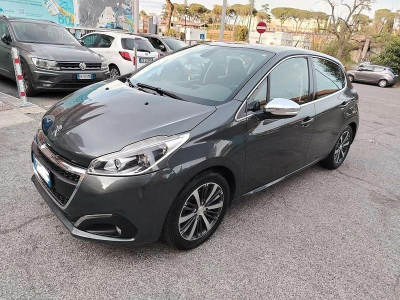 Usata Peugeot 208 Allure 82 CV (60 kW) 2017 Grigio Utilitaria