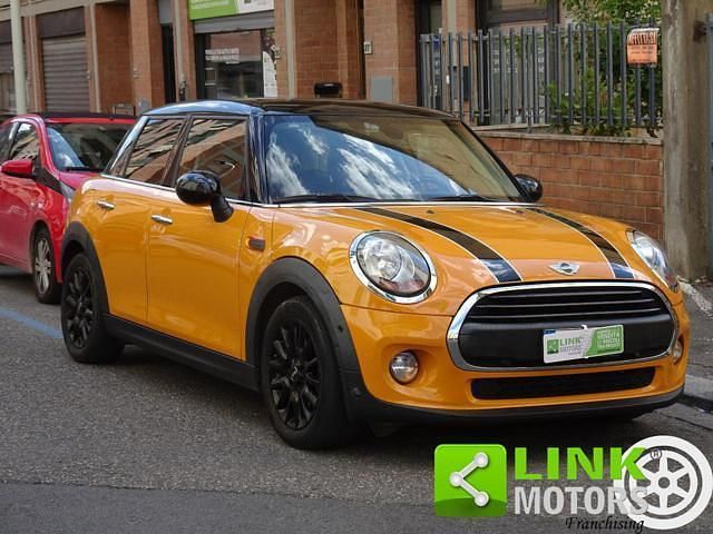 Arancione Usata 2016 Mini One D Hype Due volumi | 9900 € (Super prezzo) - Immagine 1/4
