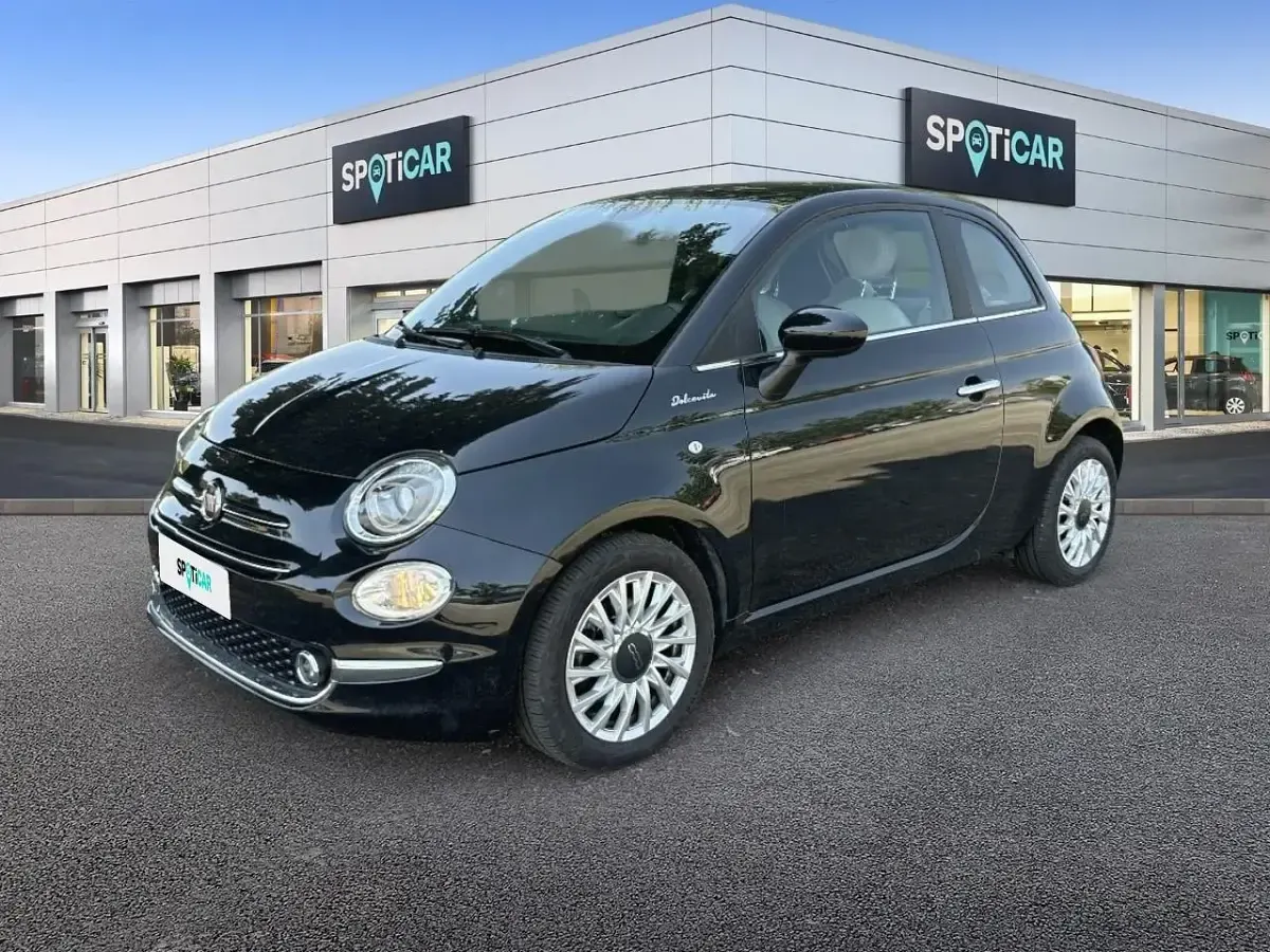 Usata Fiat 500 Dolcevita 70 CV (51 kW) 2021 Utilitaria