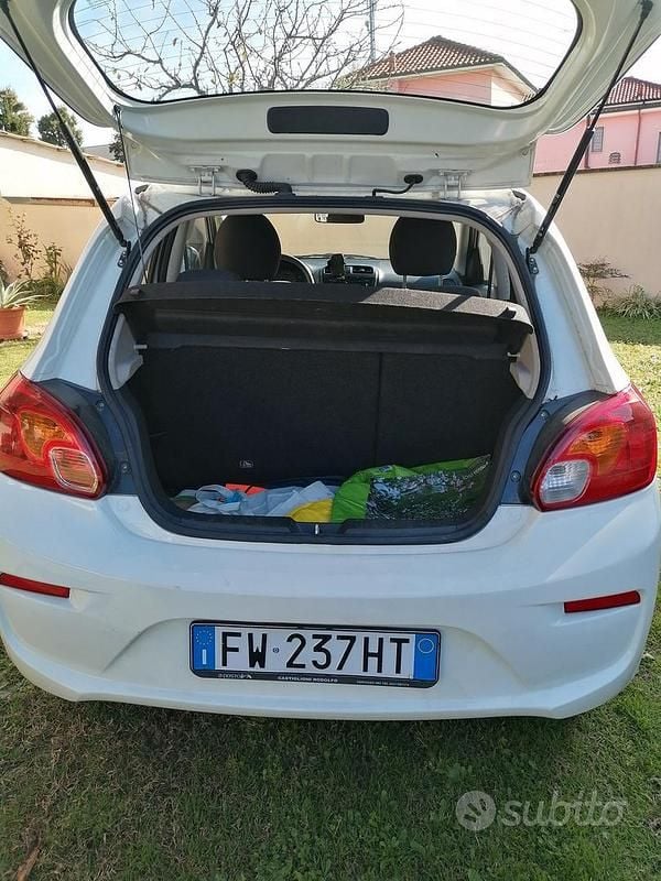 Usata Mitsubishi Space Star Invite 71 CV (52 kW) 2019 Bianco Berlina