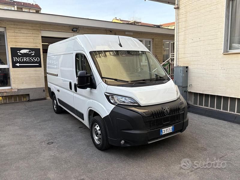 Usata Peugeot Boxer S 140 CV (102 kW) 2024 Bianco Furgone