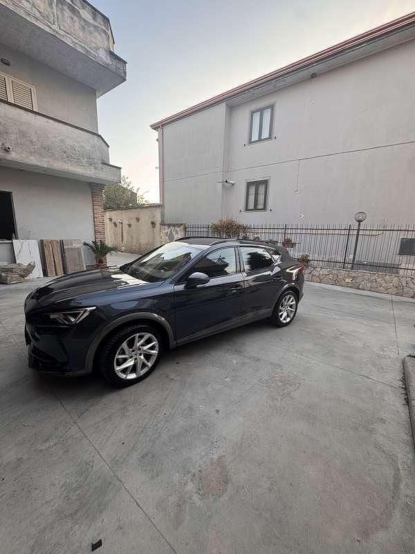 Usata 2022 Cupra Formentor SUV | 28.000 € (Buon prezzo) - Immagine 1/4