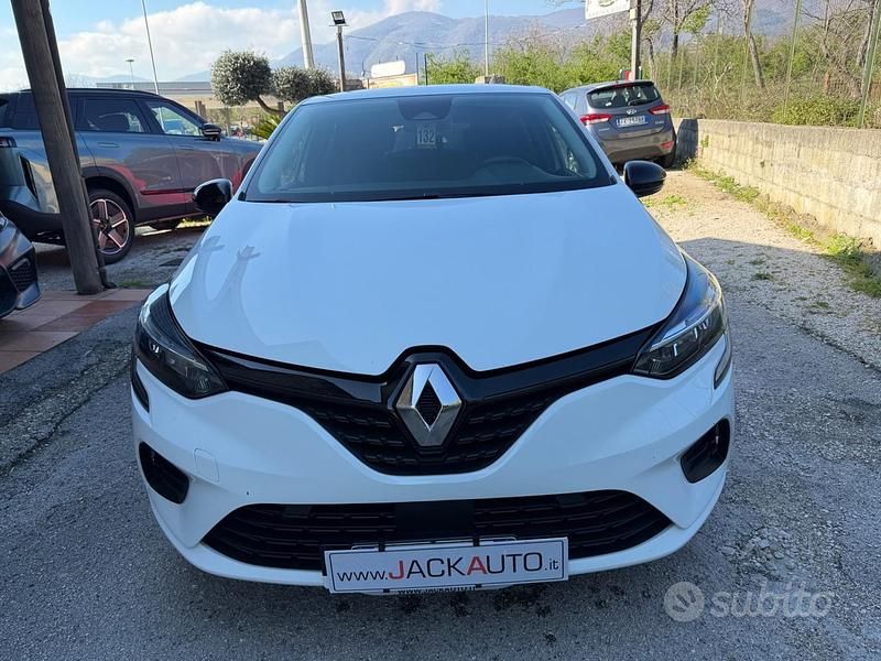 Usata Renault Clio V Life 100 CV (73 kW) 2021 Bianco Berlina