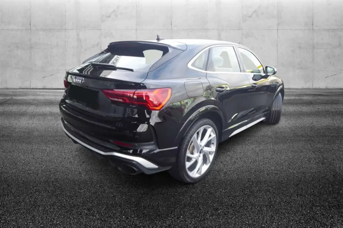 Usata Audi RS Q3 400 CV (294 kW) 2022 Nero SUV