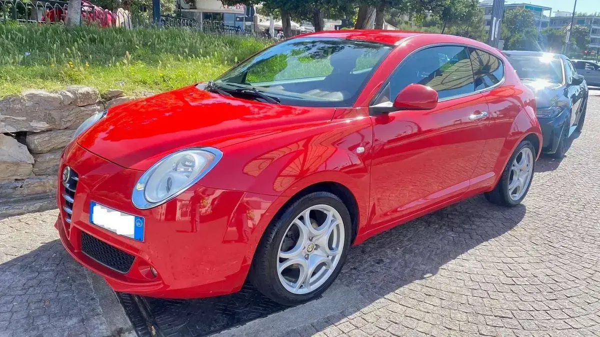 Usata Alfa Romeo MiTo Distinctive 120 CV (88 kW) 2009 Rosso Utilitaria