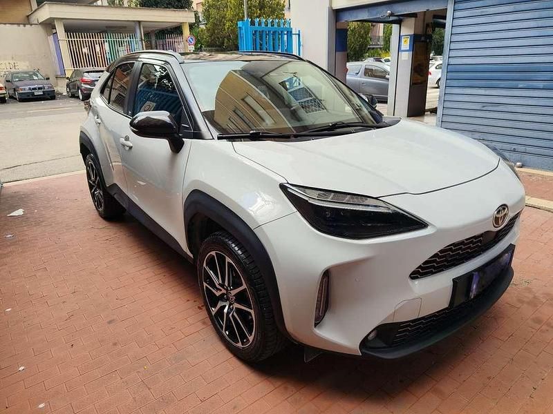 Begagnad Toyota Yaris Cross Sport 92 HK (67 kW) 2023 SUV