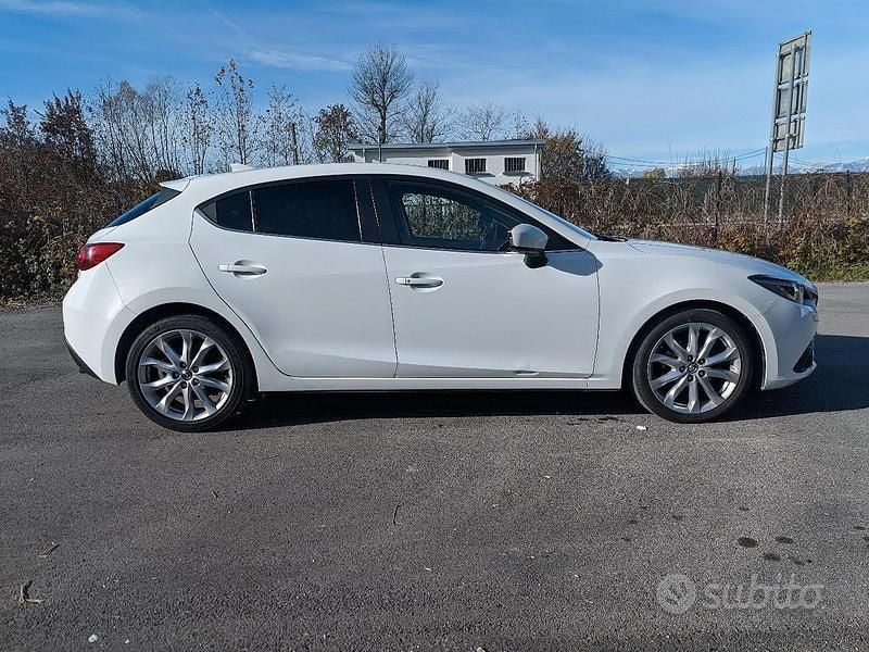 Usata Mazda 3 Exceed 150 CV (110 kW) 2016 Bianco Berlina