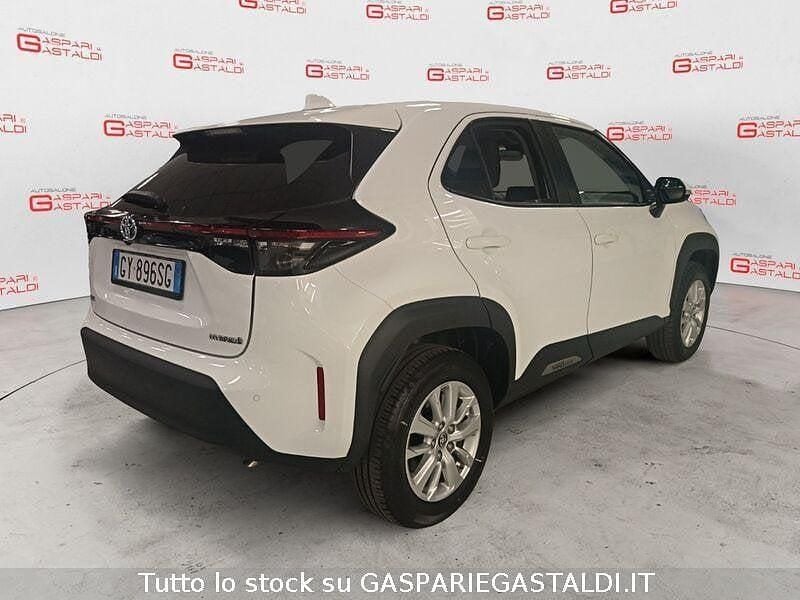 Usata Toyota Yaris Cross Active 116 CV (85 kW) 2025 Bianco SUV