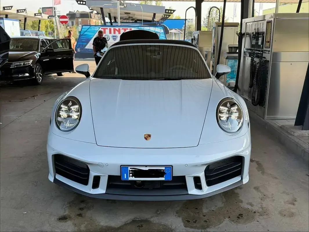 Usata Porsche 911 Carrera S Cabriolet 480 CV (353 kW) 2026 Grigio Cabrio