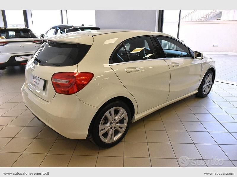 Usata Mercedes A160 89 CV (65 kW) 2014 Bianco Berlina