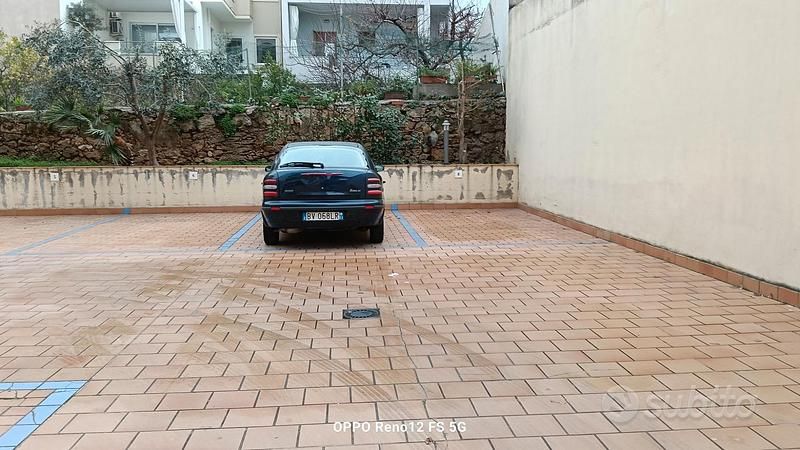 Blu Usata 2001 Fiat Brava Due volumi | 2000 € - Immagine 1/4