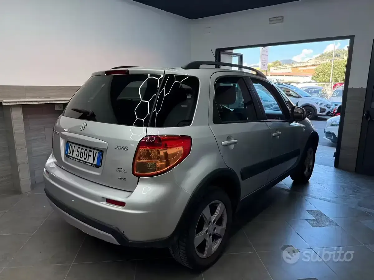 Usata Suzuki SX4 107 CV (78 kW) 2009 Grigio Station wagon