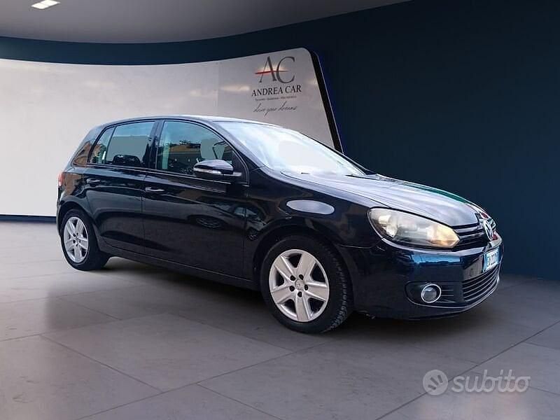 Usata VW Golf VI Trendline 105 CV (77 kW) 2010 Nero Utilitaria