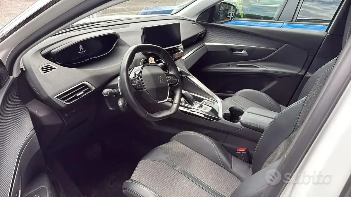 Usata Peugeot 3008 131 CV (96 kW) 2023 Bianco SUV