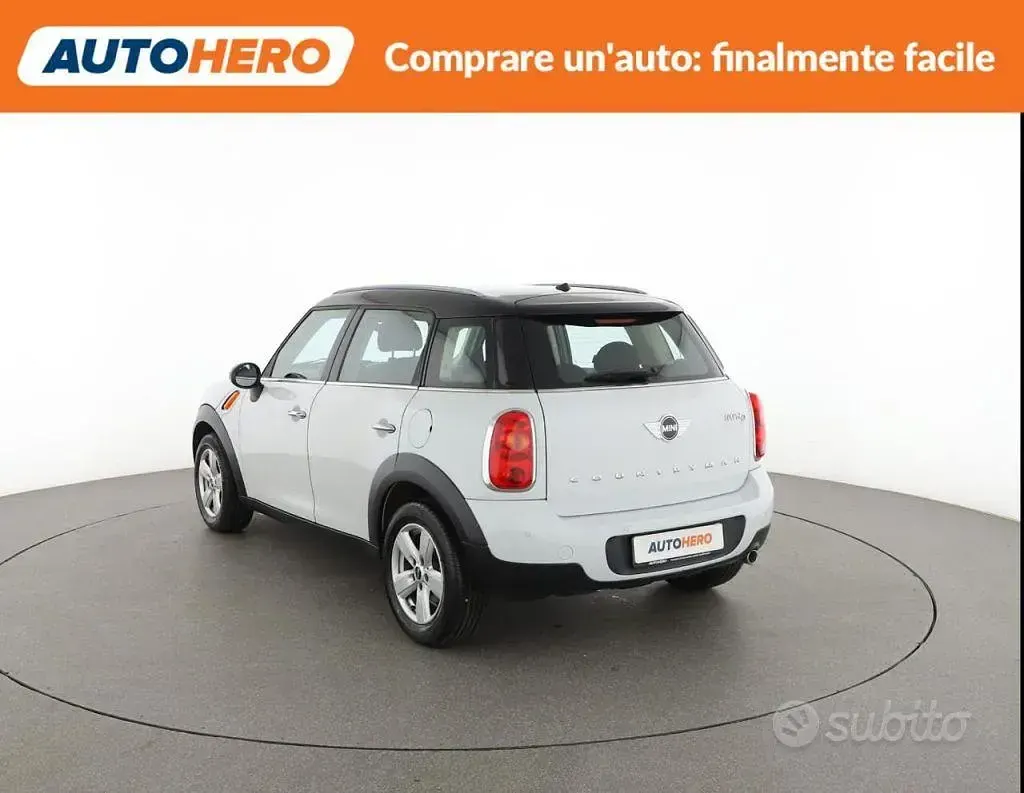 Usata Mini Countryman 111 CV (81 kW) 2015 Bianco SUV