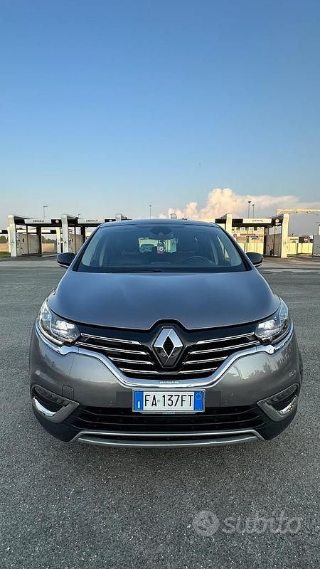 Usata Renault Espace 160 CV (117 kW) 2015 Grigio Monovolume