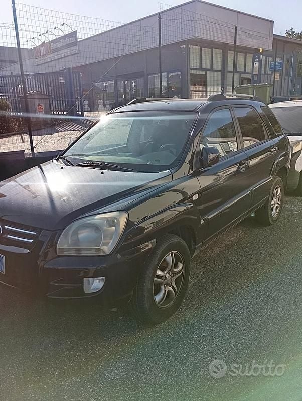 Usata Kia Sportage 141 CV (103 kW) 2005 Nero SUV