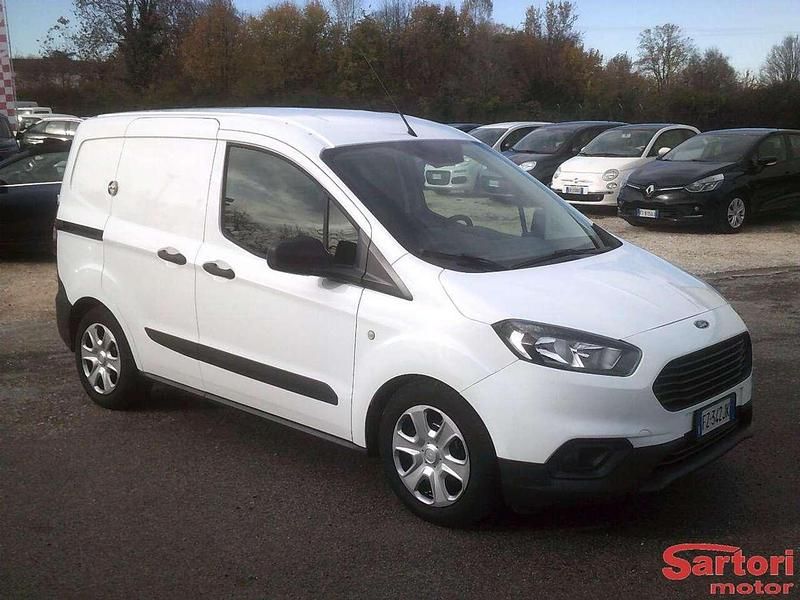 Usata Ford Courier 76 CV (55 kW) 2019 Bianco Monovolume