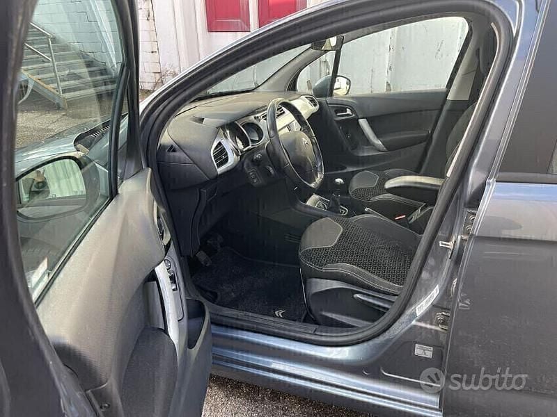 Usata Citroën C3 70 CV (51 kW) 2011 Grigio Berlina
