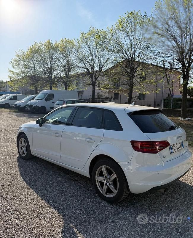 Usata Audi A3 Ambition 110 CV (80 kW) 2016 Bianco Berlina