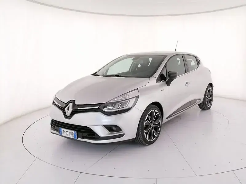 Usata Renault Clio 110 CV (80 kW) 2018 Bianco Utilitaria