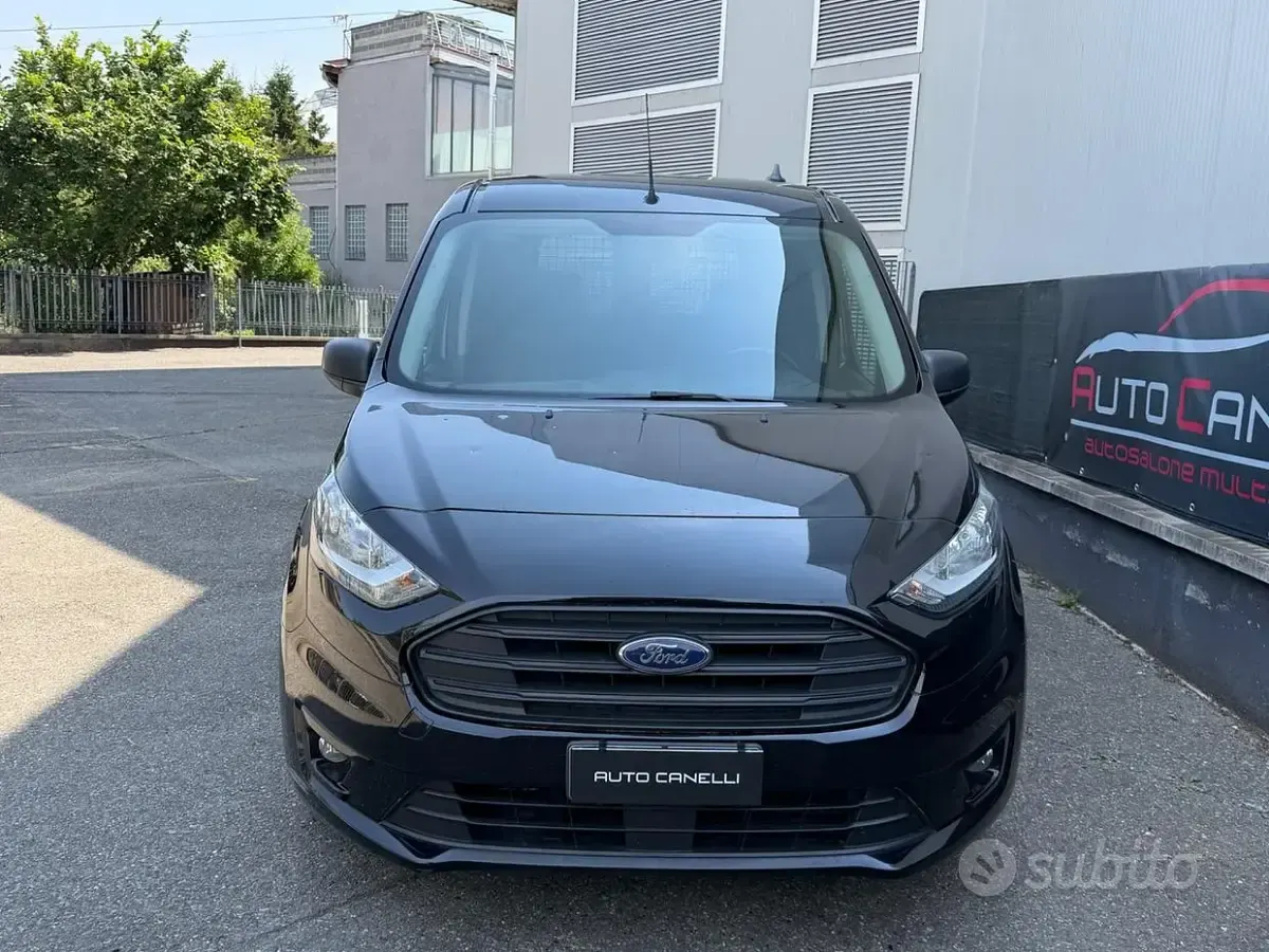 Usata Ford Transit Connect 101 CV (74 kW) 2021 Nero Monovolume