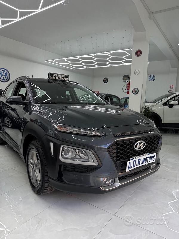 Usata Hyundai Kona 115 CV (84 kW) 2019 Grigio SUV