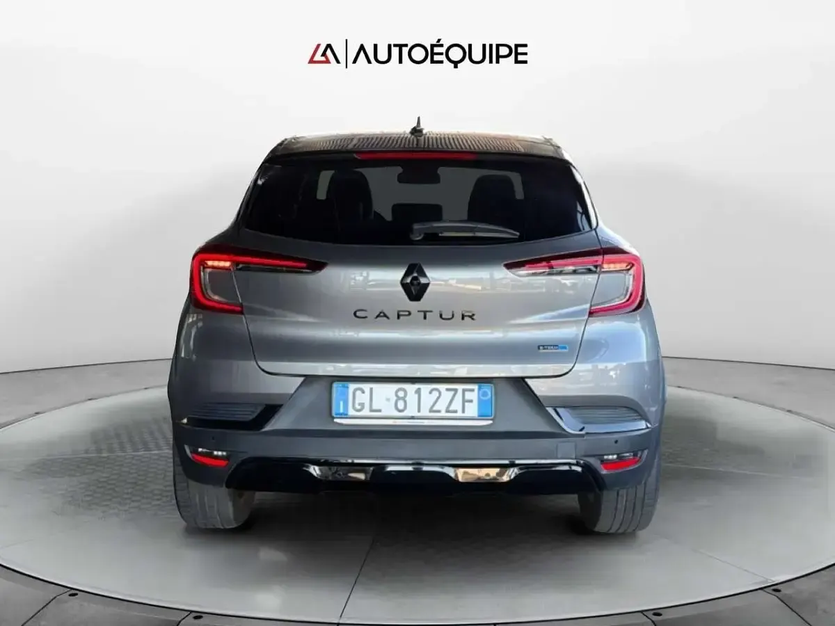 Usata Renault Captur Rive Gauche 143 CV (105 kW) 2022 Nero SUV